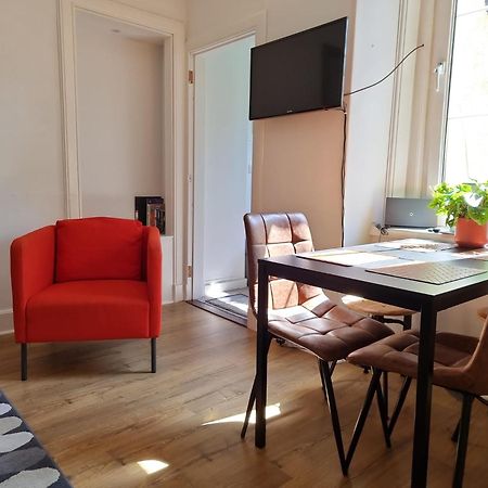 Charming Victorian Apartment, Close To Centre Инвернесс Экстерьер фото